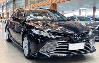 Toyota Camry 2.5G AT Luxury Version 2020