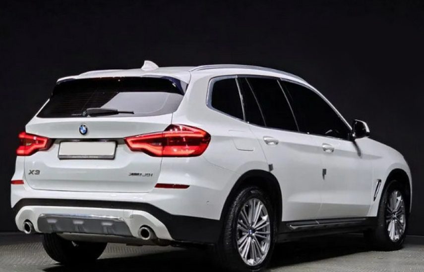 BMW X3 2.0 xDrive 20i AT 4WD Luxury 2020