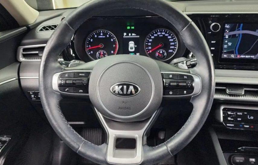 Kia K5 2.0 AT Prestige 2020