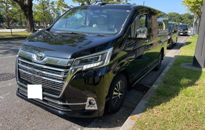 Toyota GranAce 2.8 AT Diesel Premium 2020