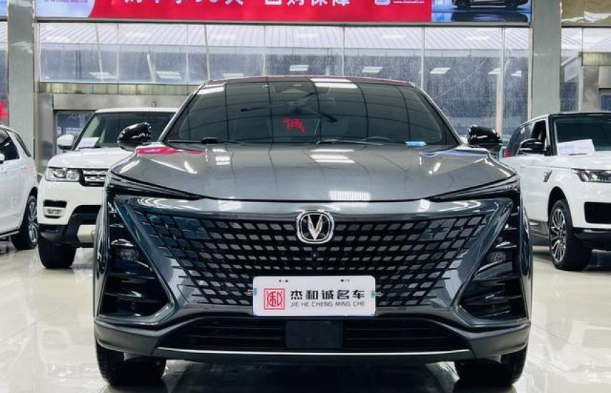 Changan UNI-T 1.5 AMT Premium Edition 2021