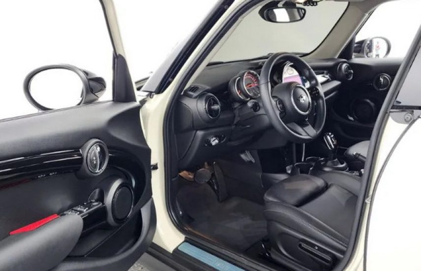 Mini Cooper 1.5 SAT 5 door 2021