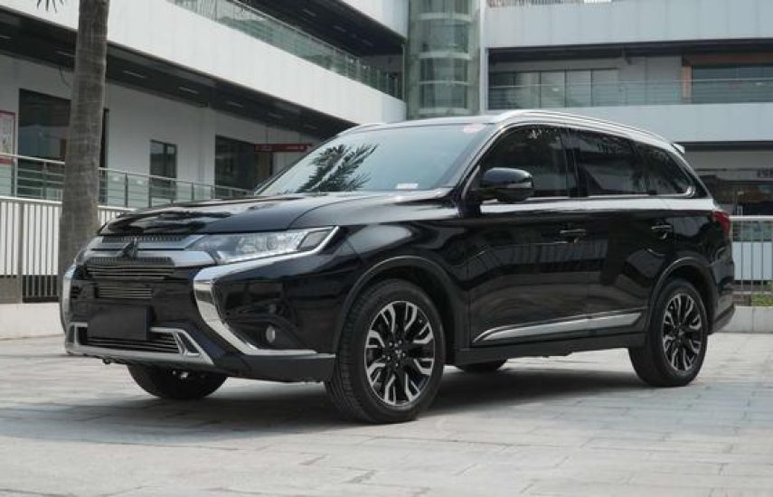 Mitsubishi Outlander 2.0 CVT 2WD Enjoy 2021