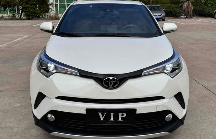 Toyota Izoa 2.0 CVT 2020