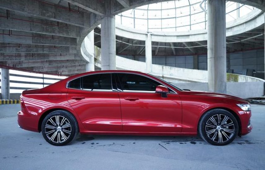 Volvo S60 2.0 B4 Zhiyuan Luxury 2021